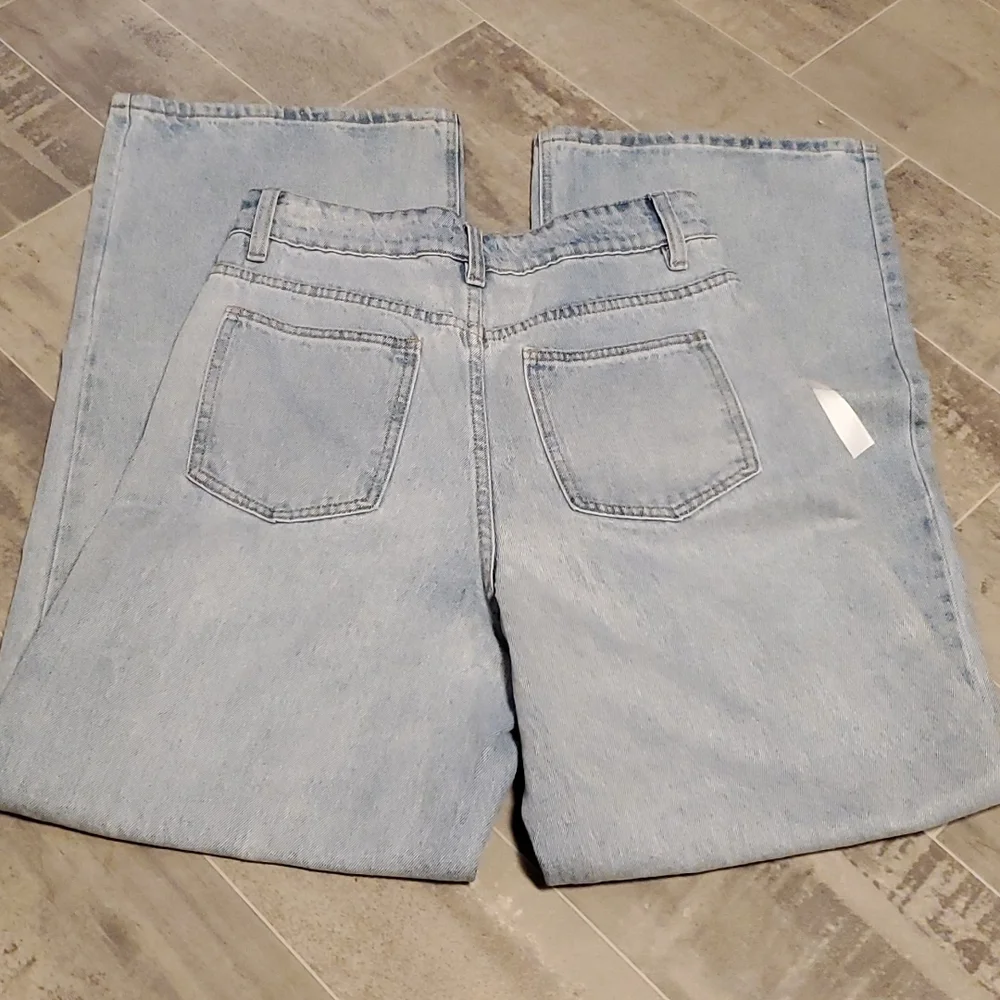 NWT Skinny Fries Super High Rise Wide Leg Light Wash Jeans - Picture 7 of 7